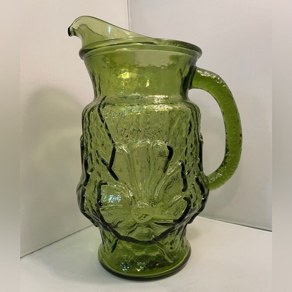 Vintage Anchor Hocking Rainflower Avocado Green Glass‎ 64 oz Pitcher